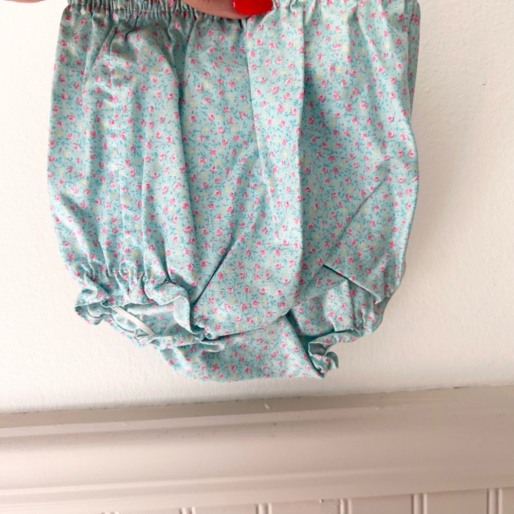 Vintage 1980s 18 Months Floral Lace Ruffles Dress with Bloomers - Picture 9 of 10